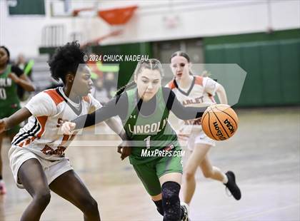Thumbnail 1 in Lincoln School vs. Exeter-West Greenwich (RIIL Division 3 Semifinal) photogallery.