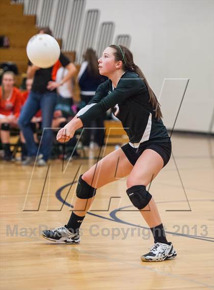 Thumbnail 1 in Lakewood @ Pine Creek (CHSAA 5A Regionals - Region 12) photogallery.