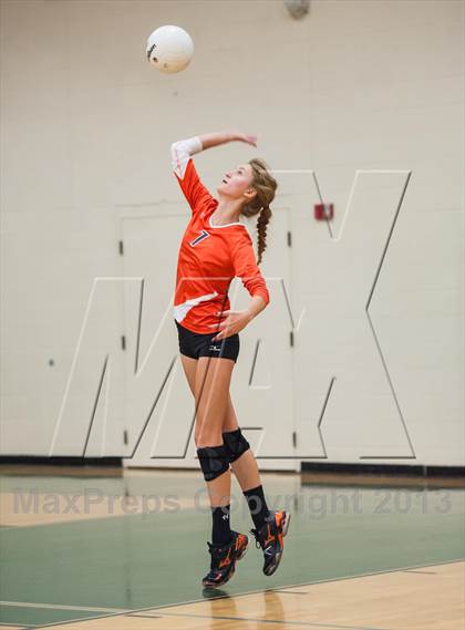 Thumbnail 3 in Lakewood @ Pine Creek (CHSAA 5A Regionals - Region 12) photogallery.