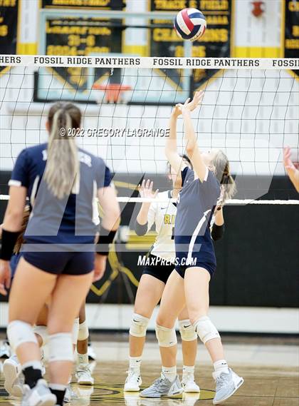 Thumbnail 1 in Keller vs Fossil Ridge photogallery.