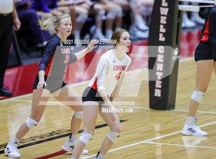 Thumbnail 3 in Lorena vs. Gunter (UIL Volleyball 3A Semifinals) photogallery.