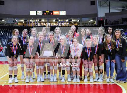 Thumbnail 3 in Lorena vs. Gunter (UIL Volleyball 3A Semifinals) photogallery.