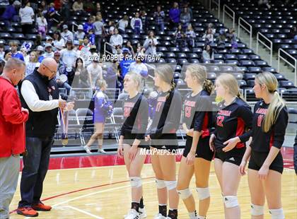Thumbnail 3 in Lorena vs. Gunter (UIL Volleyball 3A Semifinals) photogallery.
