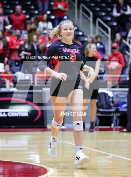 Thumbnail 1 in Lorena vs. Gunter (UIL Volleyball 3A Semifinals) photogallery.