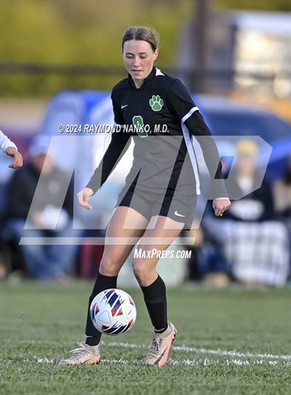 Thumbnail 1 in Oak Hill @ Yorktown (IHSAA 2A Region 12 Semifinal)  photogallery.