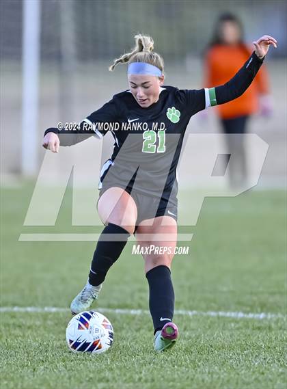 Thumbnail 2 in Oak Hill @ Yorktown (IHSAA 2A Region 12 Semifinal)  photogallery.