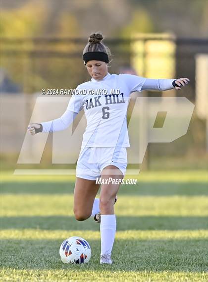 Thumbnail 2 in Oak Hill @ Yorktown (IHSAA 2A Region 12 Semifinal)  photogallery.