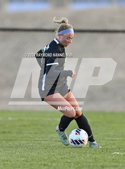 Thumbnail 2 in Oak Hill @ Yorktown (IHSAA 2A Region 12 Semifinal)  photogallery.