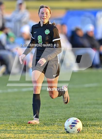 Thumbnail 1 in Oak Hill @ Yorktown (IHSAA 2A Region 12 Semifinal)  photogallery.
