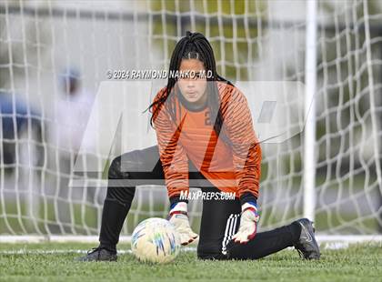 Thumbnail 2 in Oak Hill @ Yorktown (IHSAA 2A Region 12 Semifinal)  photogallery.