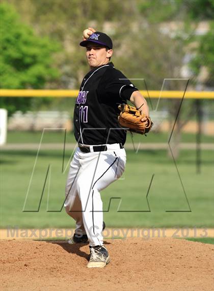 Thumbnail 1 in Conant @ Rolling Meadows photogallery.
