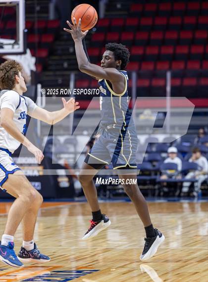 Thumbnail 3 in Newburgh vs Shaker (NYSPHSAA Class AAA Semifinal) photogallery.