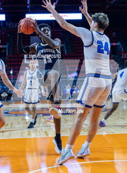 Thumbnail 3 in Newburgh vs Shaker (NYSPHSAA Class AAA Semifinal) photogallery.