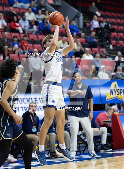 Thumbnail 3 in Newburgh vs Shaker (NYSPHSAA Class AAA Semifinal) photogallery.