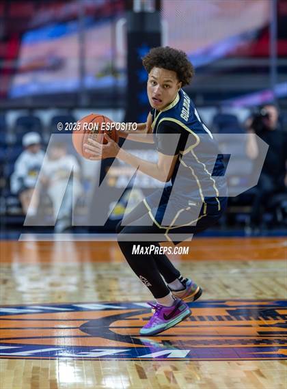 Thumbnail 2 in Newburgh vs Shaker (NYSPHSAA Class AAA Semifinal) photogallery.