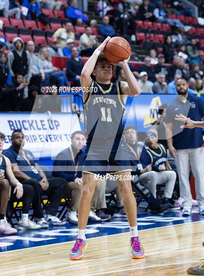 Thumbnail 3 in Newburgh vs Shaker (NYSPHSAA Class AAA Semifinal) photogallery.