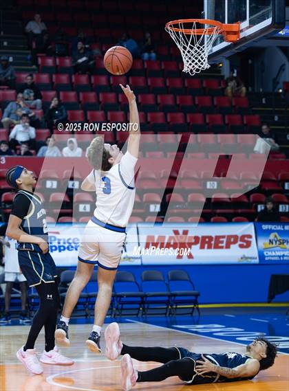 Thumbnail 2 in Newburgh vs Shaker (NYSPHSAA Class AAA Semifinal) photogallery.