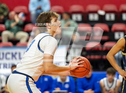 Thumbnail 1 in Newburgh vs Shaker (NYSPHSAA Class AAA Semifinal) photogallery.