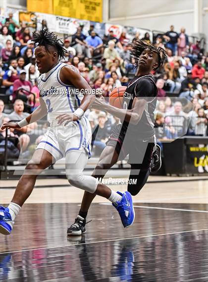 Thumbnail 2 in Jefferson vs. Hooks (UIL 3A Region Quarterfinal Playoff) photogallery.