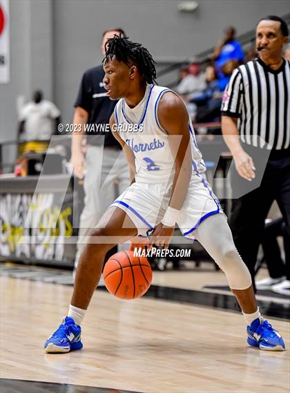 Thumbnail 1 in Jefferson vs. Hooks (UIL 3A Region Quarterfinal Playoff) photogallery.