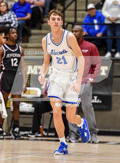 Thumbnail 2 in Jefferson vs. Hooks (UIL 3A Region Quarterfinal Playoff) photogallery.