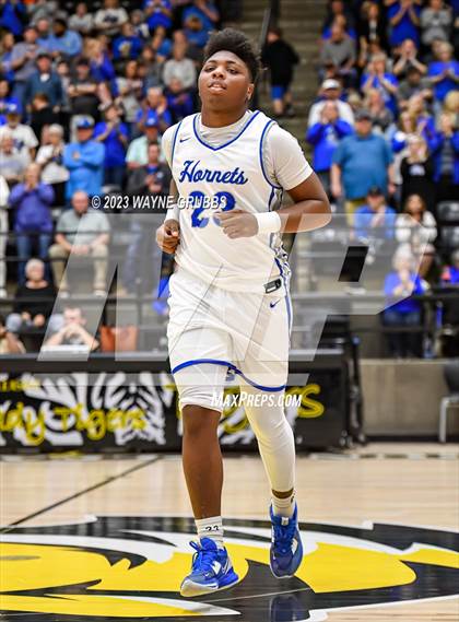 Thumbnail 3 in Jefferson vs. Hooks (UIL 3A Region Quarterfinal Playoff) photogallery.