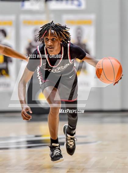 Thumbnail 3 in Jefferson vs. Hooks (UIL 3A Region Quarterfinal Playoff) photogallery.