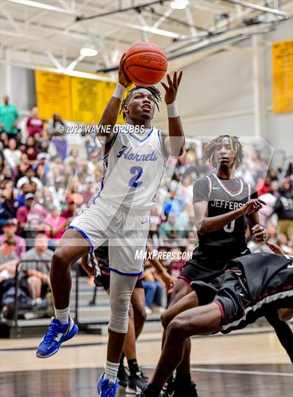 Thumbnail 2 in Jefferson vs. Hooks (UIL 3A Region Quarterfinal Playoff) photogallery.