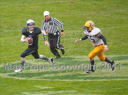 Thumbnail 2 in Madison vs. Escalon (CIF State D3 Final) photogallery.