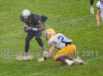 Thumbnail 3 in Madison vs. Escalon (CIF State D3 Final) photogallery.