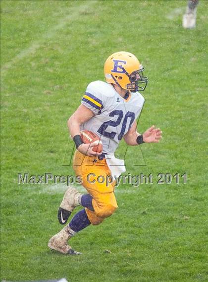 Thumbnail 2 in Madison vs. Escalon (CIF State D3 Final) photogallery.