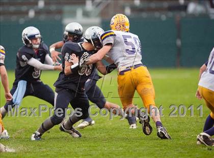 Thumbnail 3 in Madison vs. Escalon (CIF State D3 Final) photogallery.
