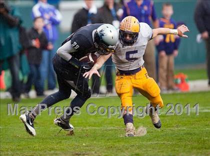 Thumbnail 1 in Madison vs. Escalon (CIF State D3 Final) photogallery.