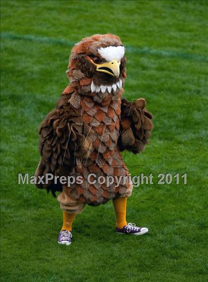 Thumbnail 1 in Madison vs. Escalon (CIF State D3 Final) photogallery.