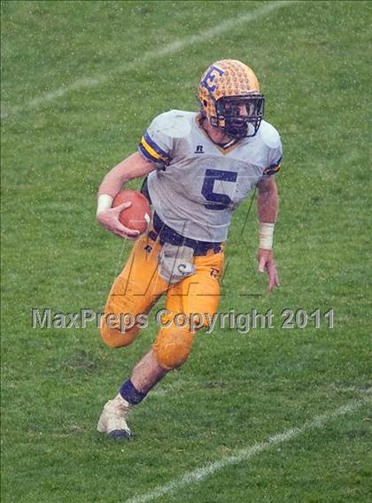 Thumbnail 1 in Madison vs. Escalon (CIF State D3 Final) photogallery.