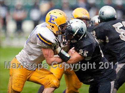 Thumbnail 3 in Madison vs. Escalon (CIF State D3 Final) photogallery.