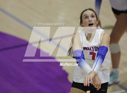 Thumbnail 2 in Calhoun vs. Walton photogallery.