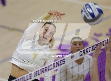 Thumbnail 3 in Calhoun vs. Walton photogallery.