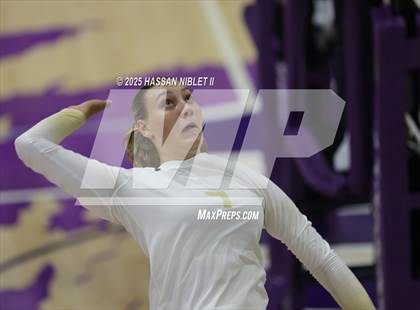 Thumbnail 1 in Calhoun vs. Walton photogallery.