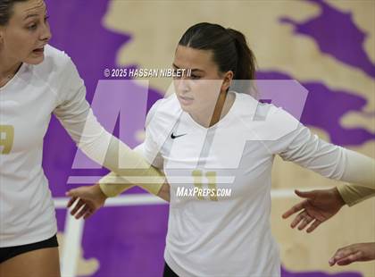 Thumbnail 1 in Calhoun vs. Walton photogallery.