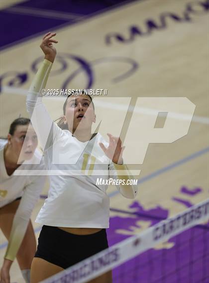 Thumbnail 1 in Calhoun vs. Walton photogallery.