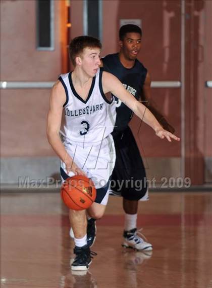 Thumbnail 3 in College Park vs. Ironwood Ridge (MaxPreps Holiday Classic) photogallery.