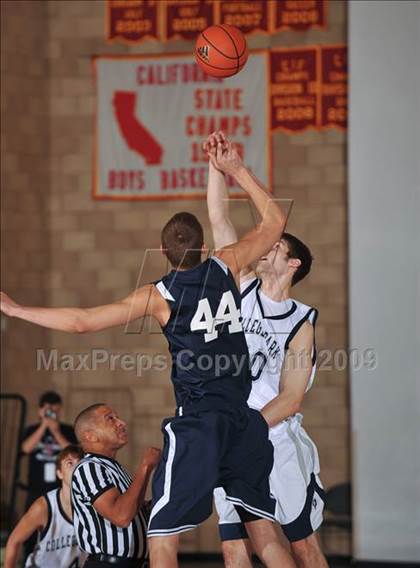 Thumbnail 1 in College Park vs. Ironwood Ridge (MaxPreps Holiday Classic) photogallery.