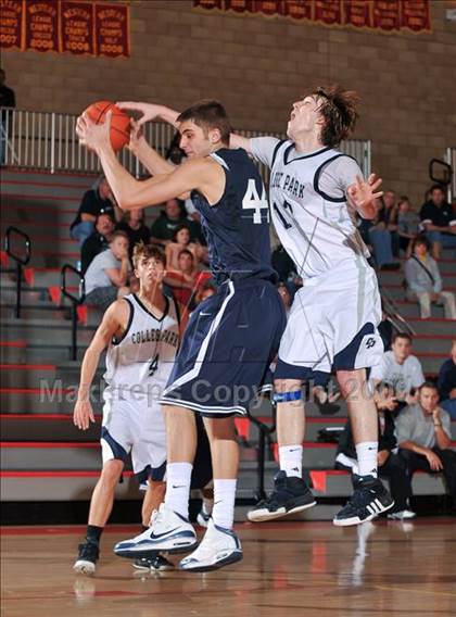 Thumbnail 2 in College Park vs. Ironwood Ridge (MaxPreps Holiday Classic) photogallery.