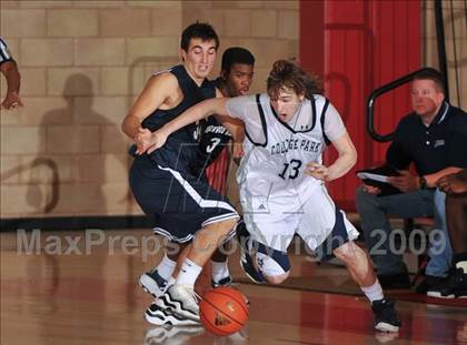 Thumbnail 2 in College Park vs. Ironwood Ridge (MaxPreps Holiday Classic) photogallery.