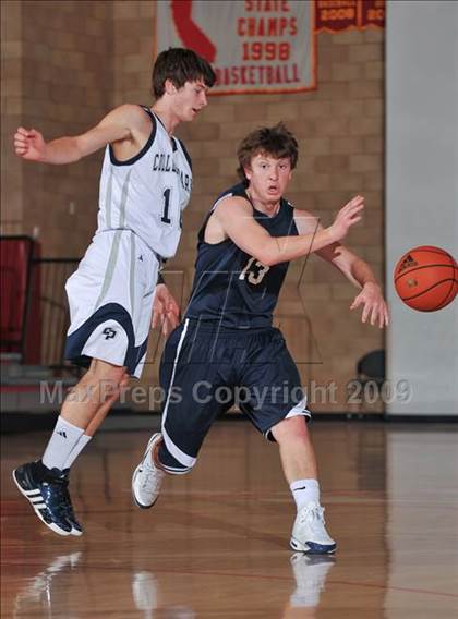 Thumbnail 1 in College Park vs. Ironwood Ridge (MaxPreps Holiday Classic) photogallery.