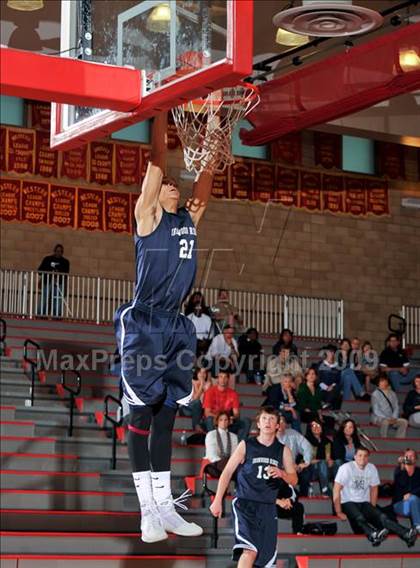 Thumbnail 1 in College Park vs. Ironwood Ridge (MaxPreps Holiday Classic) photogallery.