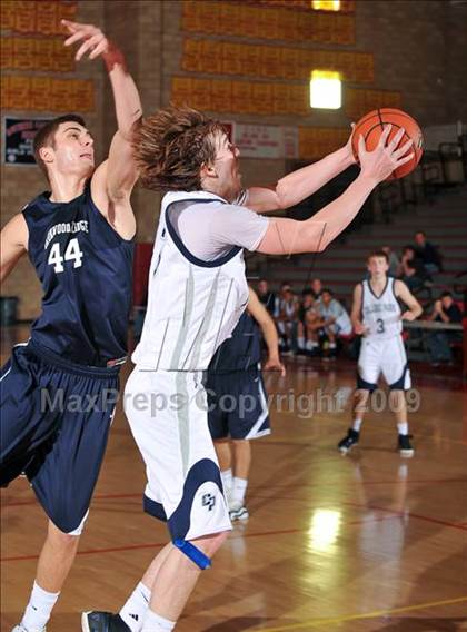 Thumbnail 2 in College Park vs. Ironwood Ridge (MaxPreps Holiday Classic) photogallery.