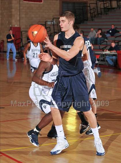 Thumbnail 2 in College Park vs. Ironwood Ridge (MaxPreps Holiday Classic) photogallery.