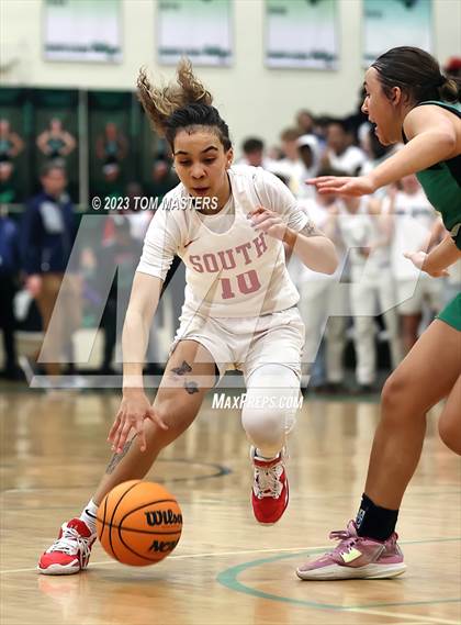Thumbnail 2 in South Mecklenburg @ Myers Park (SoMeck 4A Conference Final) photogallery.